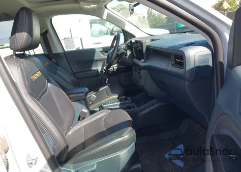 2025 Ford Maverick Tremor z USA, uszkodzony, nr VIN 3FTTW8NAXSRA34073